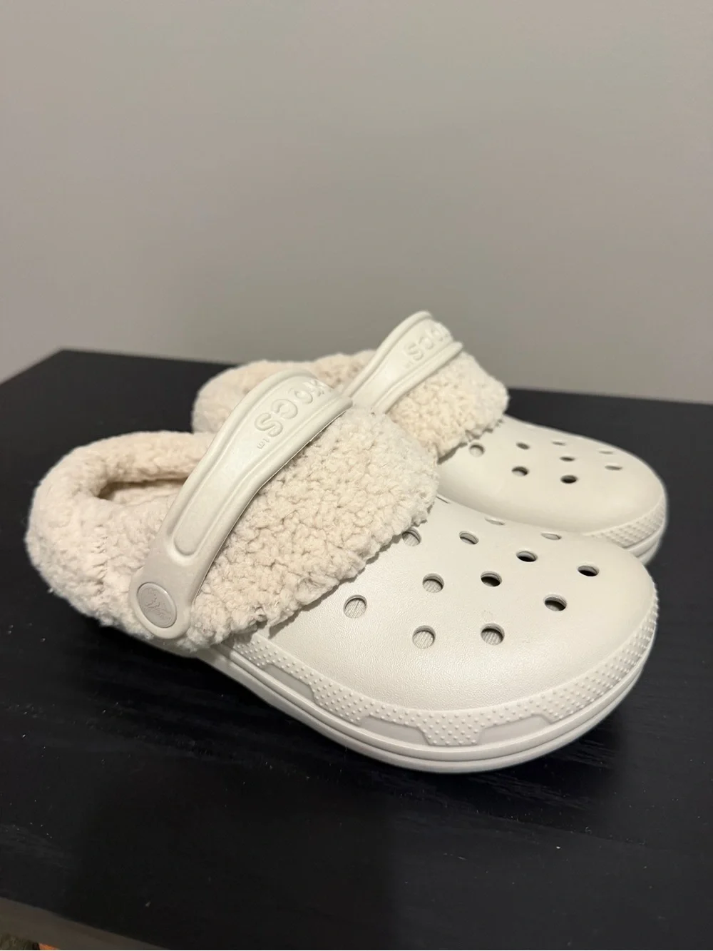CROCS Sherpa-Lined Classic Clog in Off-White